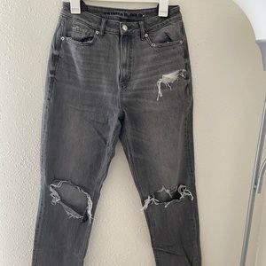 American Eagle Mom Jeans
